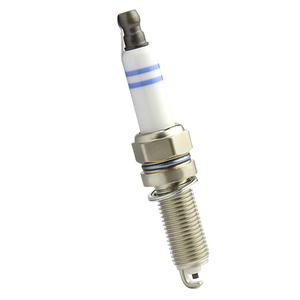 Pièces de moteur de <span class=keywords><strong>moto</strong></span> automatique <span class=keywords><strong>haute</strong></span> <span class=keywords><strong>Performance</strong></span> iridium Bujia bougies 0242135527 YR7NE <span class=keywords><strong>bougie</strong></span> d'allumage de voiture - Product Image 4