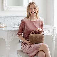 Tas Kosmetik Royal Fair Custom Fashion Bahan Fleece Teddy Lembut, Multifungsi, Trendi untuk Perjalanan, Tas Perlengkapan Mandi dan Makeup dengan Pegangan