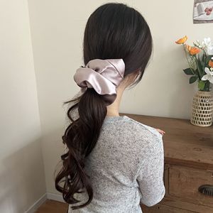 Scrunchie Satin Custom Grosir 20CM, Ikat Rambut Sutra Besar untuk Pesta, Aksesoris Rambut Wanita dan Anak Perempuan, Karet Rambut Elastis untuk Kuncir Kuda - Product Image 4