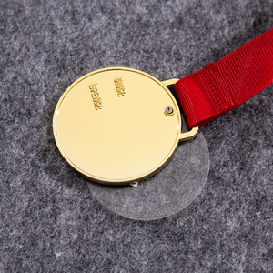 Medalla de metal acrílico de doble capa hecha a medida con grabado para eventos conmemorativos escolares, regalos de team building para empresas - Product Image 3
