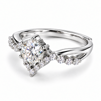 Bague de Fiançailles Élégante en Moissanite 1 Carat avec Halo et Pierres Latérales, Bijoux de Mariage Raffinés en Argent Sterling 925, Bague Tendance à Sertissage Pavé