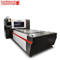 Kissenplatten-Laserschweißmaschine für Wärmetauscher, Automatischer Laser-Schweißer für Edelstahl-Dellenplatten