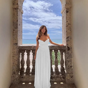 Elegante Vestido Largo de Noche sin Tirantes con Escote Corazón y Pliegues, Ajustado, con Espalda Descubierta y Cintura Imperio para Mujer, Ideal para Verano - Product Image 3