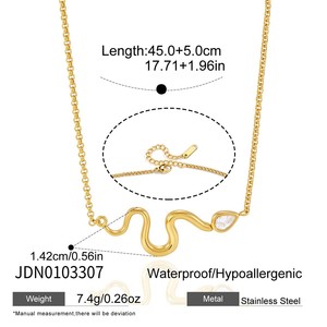 <b>Titanium</b> Steel Zircon Clavicle <b>Chain</b>, Anti-fade Stainless Steel Necklace, Light Luxury Niche Jewelry for Women - Product Image 3