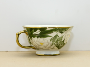 Set Tazza e Piattino in Fine Porcellana <span class=keywords><strong>Bona</strong></span> China 217ml, Elegante Tazza da Tè in Ceramica con Motivi Floreali, Fatta a Mano - Product Image 4