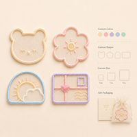 Marque-page en organza brodé personnalisé en usine, motif dessin animé Kawaii, forme mignonne, transparent, cadeau promotionnel pour étudiants et librairies