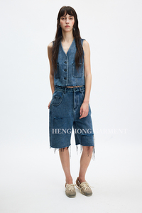 Shorts en jean vintage déchirés pour <span class=keywords><strong>femme</strong></span>, personnalisables ODM/OEM, coupe ample, respirants, écologiques, style streetwear décontracté - Product Image 2