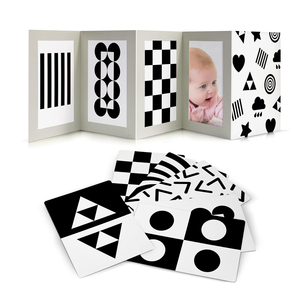Montessori modelli di sviluppo sensoriale schede specchio ad alto contrasto pancia tempo giocattolo per <span class=keywords><strong>il</strong></span> bambino con grandi carte in bianco e nero - Product Image 1