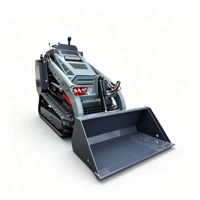 Mini Skid Steer Crawler Loader Diesel Baru yang Tangguh dengan Momen Beban Tinggi untuk Penggemburan dan Pengangkutan Tanah di Kebun dan Lahan Pertanian