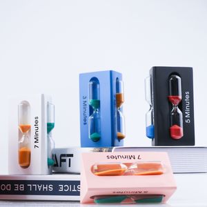 Minuteur à sable promotionnel 3, 5 et 7 minutes, 3 en 1, en résine - Product Image 1