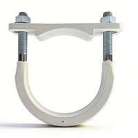 Collier de serrage en U robuste avec revêtement en polyuréthane anti-vibration pour systèmes de canalisations et de plomberie
