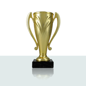 Pokal Serie Wadim (4 dimensioni) - Product Image 1