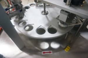 Machine de remplissage et de scellage rotative entièrement automatique commerciale de type <span class=keywords><strong>KIS</strong></span> - Product Image 4