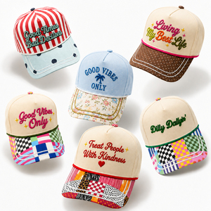 Casquette de baseball brodée 5 panneaux à visière imprimée rétro, fermeture snapback, colorée, vente en gros, logo personnalisé, OEM, unisexe, séchage rapide - Product Image 1
