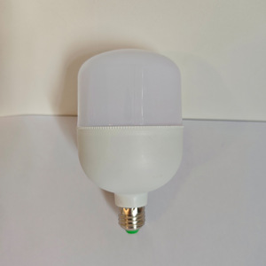 หลอดไฟ LED A19 ขั้ว E27 ตัวหลอดพลาสติก SMD ใช้ไฟ AC 220V ควบคุมด้วยรีโมท แสงขาว 6000K CRI 90 ได้รับการรับรอง Energy Star ปรับความสว่างได้ เหมาะสำหรับใช้ในคลังสินค้า - Product Image 1