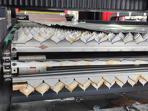 Trung Quốc rbqlty <span class=keywords><strong>CNC</strong></span> sợi Máy cắt <span class=keywords><strong>laser</strong></span> với chứng nhận <span class=keywords><strong>CE</strong></span> nước làm mát cho kim loại hỗ trợ Las & ai định dạng đồ họa - Product Image 6