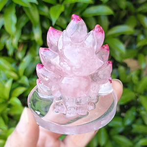 รูปปั้นจิ้งจอกเก้าหางโรสควอตซ์ ของตกแต่งโต๊ะเฟิงสุ่ย แพ็คเกจชิ้นเดียว - Product Image 1