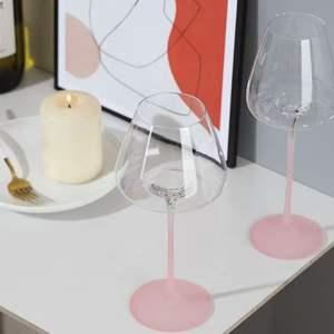 Ensemble de vaisselle <span class=keywords><strong>flamant</strong></span> rose haut de gamme Bordeaux verre à vin en cristal noir soufflé à la main grand verre rose rouge noeud papillon Design pour Champagne - Product Image 1