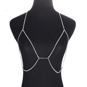 Été <span class=keywords><strong>2022</strong></span> Trendy Beach Sexy Glitter Rhinestone Chain Body Underwear Bikini Beach Bra Body Chain Crystal Corsage Women - Product Image 4