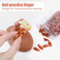 Doigt d'entraînement pour nail art de haute qualité, mains modèle en acrylique réglables, présentoir de couleurs pour faux ongles, outil de manucure DIY pour ongles