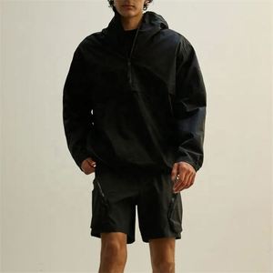 Ropa de verano informal de poliéster 100% personalizada para hombre, chaqueta con capucha y media cremallera bordada, conjunto de pantalones cortos con patrón sólido, temporada de otoño - Product Image 1