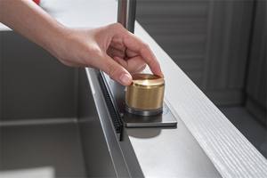 Fregadero de Cocina de Lujo Ligero con Cascada, de Acero Inoxidable 304 Nano Engrosado, Gran Tazón Único - Product Image 5