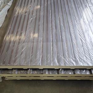 Panel Sándwich <span class=keywords><strong>para</strong></span> <span class=keywords><strong>Techos</strong></span> con Aislamiento <span class=keywords><strong>de</strong></span> Poliuretano <span class=keywords><strong>de</strong></span> 100 mm <span class=keywords><strong>de</strong></span> Espesor, <span class=keywords><strong>para</strong></span> una Atmósfera Acogedora en Librerías, Cafeterías y Espacios <span class=keywords><strong>de</strong></span> Ocio, con Aislamiento Acústico - Product Image 1