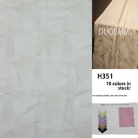 Nouvelle collection de tissus jacquard texturés froissés pour vêtements printemps/été ; Vêtements pour femmes en stock, vente en gros, 100 % polyester