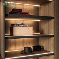 Lampe de surface NUOMI, éclairage oblique, lampe à bâton, éclairage de placard, éclairage LED avec détecteur de mouvement, éclairage sous l'armoire