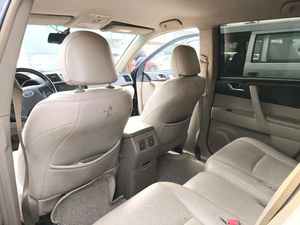 <span class=keywords><strong>TOYOTA</strong></span> Highlander 2013 de Alta Calidad, 5 Asientos, Automática, Usada, Bajo Kilometraje, SUV - Product Image 3