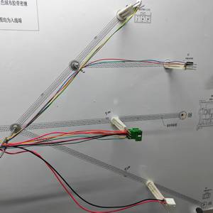 Op maat gemaakte pedaalbedrading voor elektronische toepassingen in auto's en motoren, nylon/PVC isolatie, IP66 geclassificeerd - Product Image 5