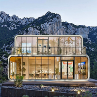 Villa modulaire préfabriquée en forme de cabane à deux étages pour l'hébergement en station balnéaire et les investissements touristiques