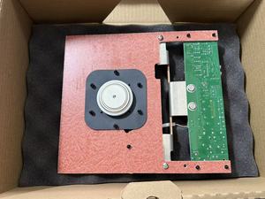 Carte de commande 8 entrées/sorties 220V 81001-340-71-R en stock 80190-220-01-R à négocier - Product Image 1