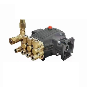 Tête de pompe à piston haute pression avec raccords en laiton pour applications de lavage et de nettoyage, sortie 1 pouce, style universel - Product Image 1