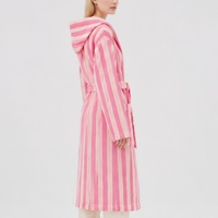 Peignoir de Luxe Unisexe Épais en Flanelle Rayée Utilisation à Domicile Pyjama Court ODM Confortable Femme Homme Taille XS