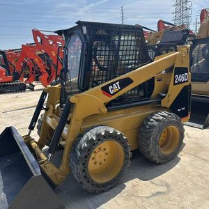 รถตักล้อยาง CAT 246D รุ่นปี 2022 ยี่ห้อ Caterpillar สภาพดี - Product Image 4