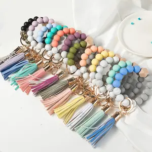 Keychains Keychain 2022 Custom Silicone Beads Elastic Bangle Bracelet Keychain Leather Tassel Silicone Beads Bracelet Wristlet Keychain