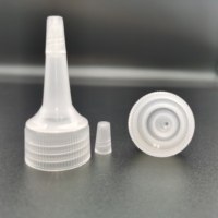 Bouchon à vis en plastique blanc côtelé 24/410 24 mm avec bec verseur long, bouchon distributeur industriel anti-fuite à torsion pour emballage de liquides