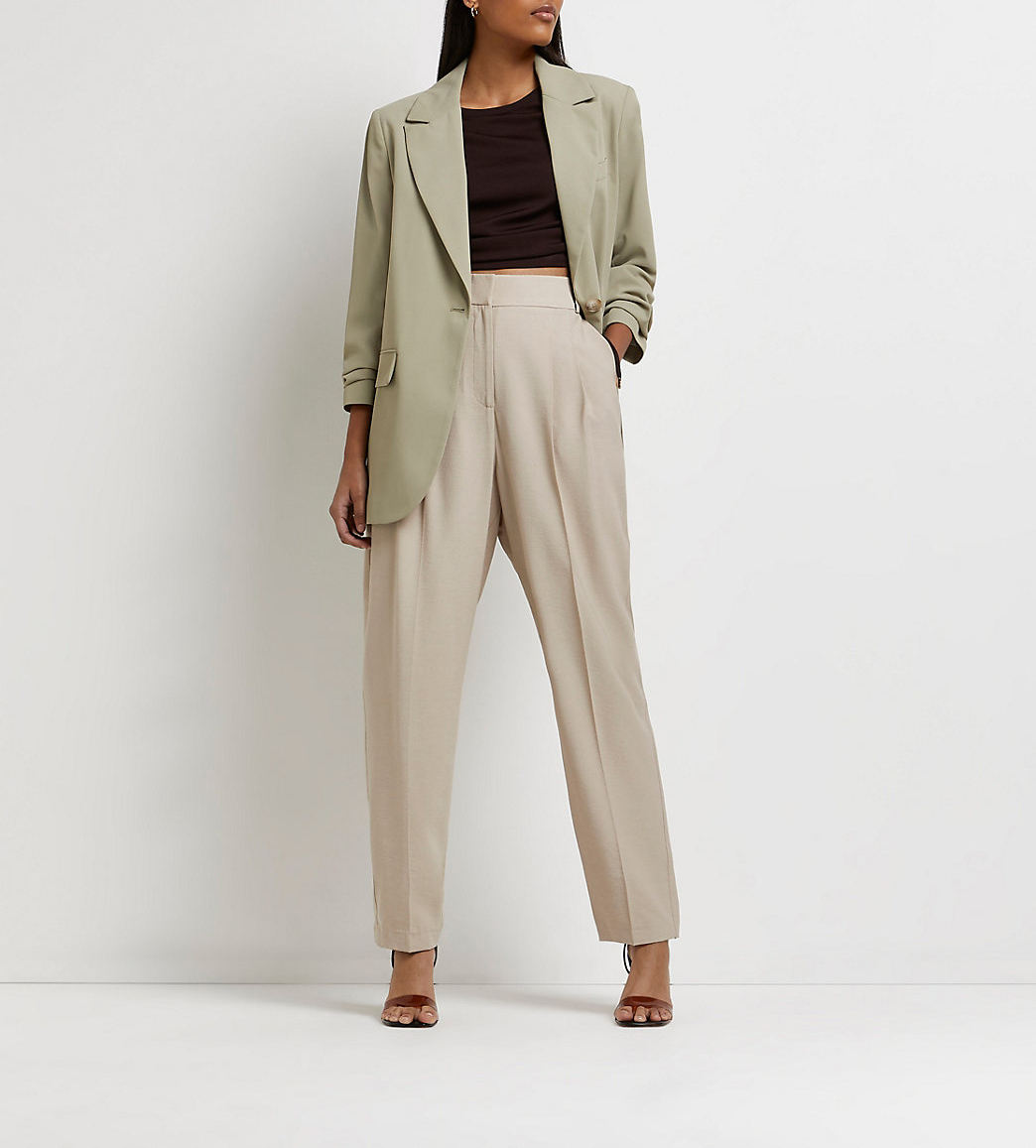 สีเขียว