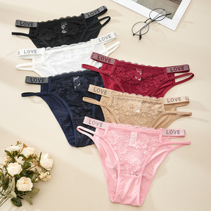 Perizoma Sexy in Pizzo Europeo e Americano da <span class=keywords><strong>Donna</strong></span>, Puro e Seducente, con Fiori Intagliati, Vita Media, Strass e Fodera in Cotone Traspirante - Product Image 1