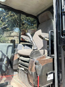 Excavatrice sur chenilles d'occasion Sany SY75C Pro, modèles SY75, SY60, SY95, SY55, SY26, SY35, avec chenilles en acier - Product Image 4