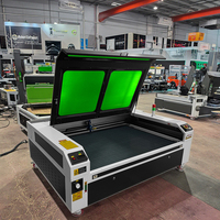 Nouvelle conception de machine de gravure et de découpe au laser CO2 Reci 100W-150W 1390 Ruida RD8445 avec mise au point automatique CCD, refroidissement par eau, haute performance pour le bois/MDF/caoutchouc