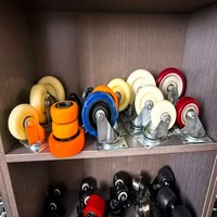 Roues Industrielles Pivotantes 4 Pouces Orange Bleu Noir Rouge 100mm en PVC pour Chariot Robuste Acier PP PU Sans Entretien Filetées