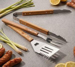 Nouvel ensemble d'accessoires de barbecue en acier inoxydable 3 pièces avec manche long, outils plats écologiques pour les meilleurs chefs, restaurants et activités de plein air - Product Image 2