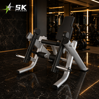 Máquina de extensión de piernas SK Commercial con carga de placas para aislamiento de cuádriceps, equipo de entrenamiento de fuerza para gimnasios y centros de fitness