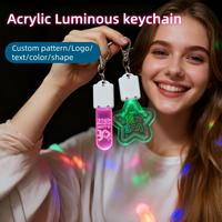 Porte-clés LED en acrylique avec logo personnalisé, lumière changeante de couleur, breloque pour sac, pour événements promotionnels, cadeaux d'entreprise et articles de fans.