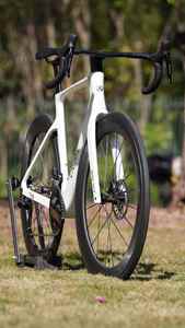 จักรยานเสือหมอบคาร์บอนน้ำหนักเบาไร้สาย R18 ระบบเบรกไฮดรอลิกเต็มรูปแบบ รุ่น R7170-2*12S Di2 พร้อมล้อคาร์บอน - Product Image 3