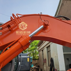 รถขุดฮิตาชิ Zx135 zx135us มือสอง, รถขุด 13.5 ตัน, รถขุดแบบไม่มีหาง, รถขุดตีนตะขาบฮิตาชิแท้ - Product Image 6