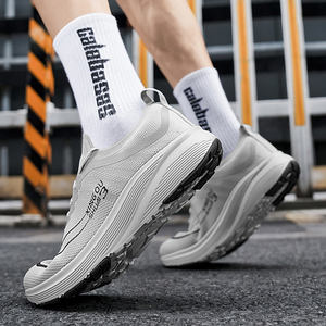 Chaussures de course légères et respirantes à large empeigne pour toutes les saisons, baskets tendance décontractées pour hommes, personnalisables OEM - Product Image 5