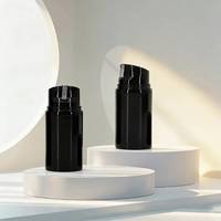 Différentes spécifications 30ml 50ml 80ml 100ml Flacon vide en plastique noir personnalisé pour crème pour le visage Lotion sous vide sans air pour les soins de la peau